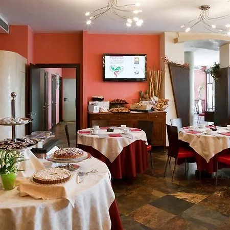 Hotel Holiday La Marca 